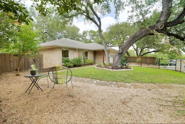 Building Photo - 1406 Radam Cir