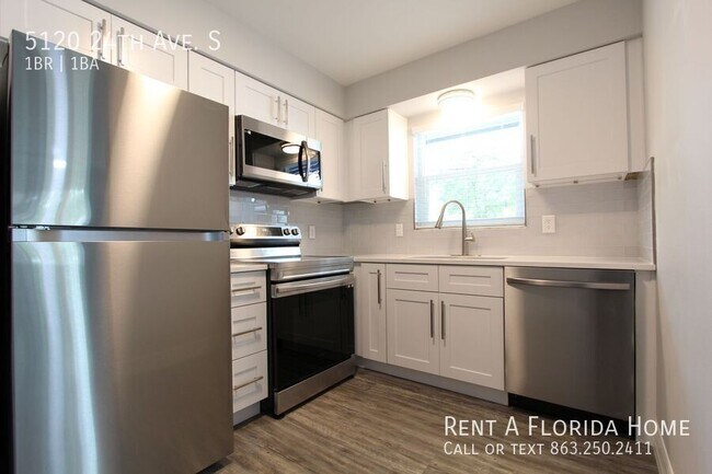 Building Photo - 5120 24th Ave S