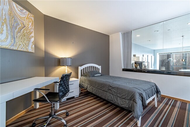 Building Photo - 1100 Wilshire Blvd