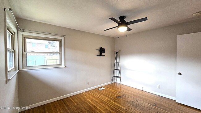 Building Photo - 1707 Nightingale Rd