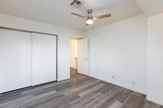 Building Photo - 5031 Spencer St