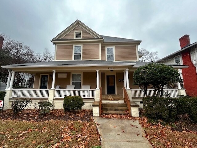 Building Photo - 126 Tate St