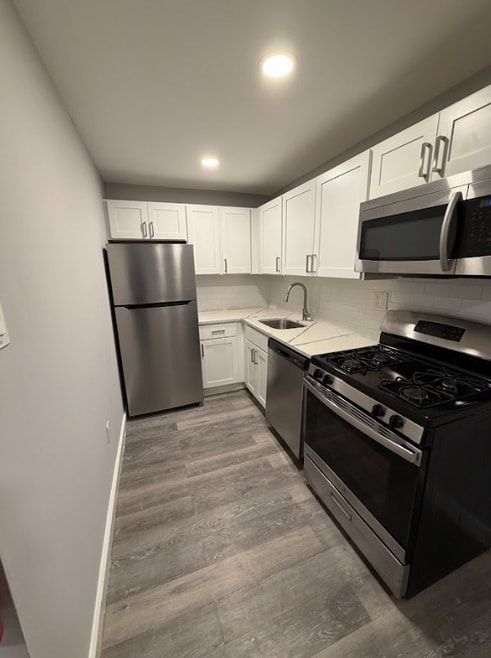 Building Photo - 264 E Cliveden St