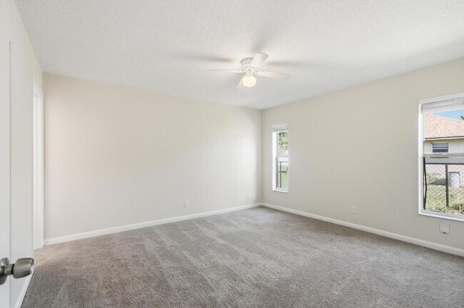 Building Photo - "Charming 3-Bedroom Oasis with 2 Baths on ...