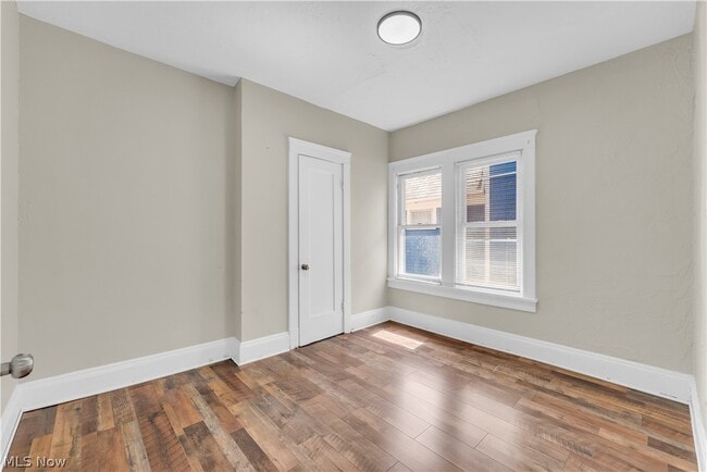 Building Photo - 414 E 148th St