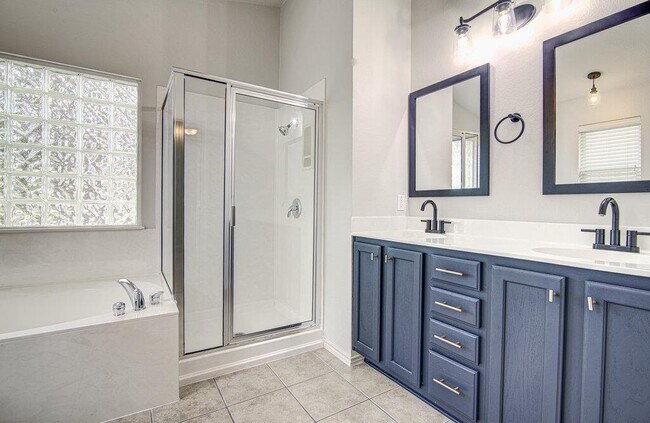Building Photo - 3408 Campanella Dr