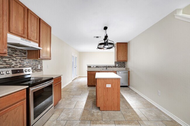 Building Photo - Two-Story Retreat with Modern Amenities an...
