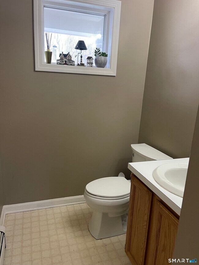Building Photo - 163 Trotters Way