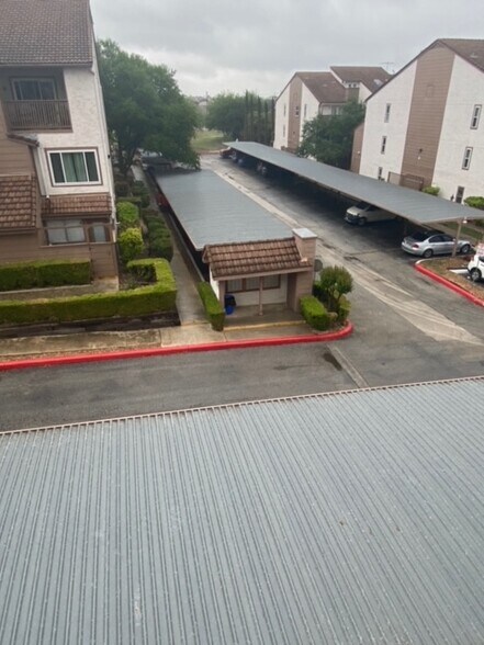 View of mailbox - 4107 Medical Dr