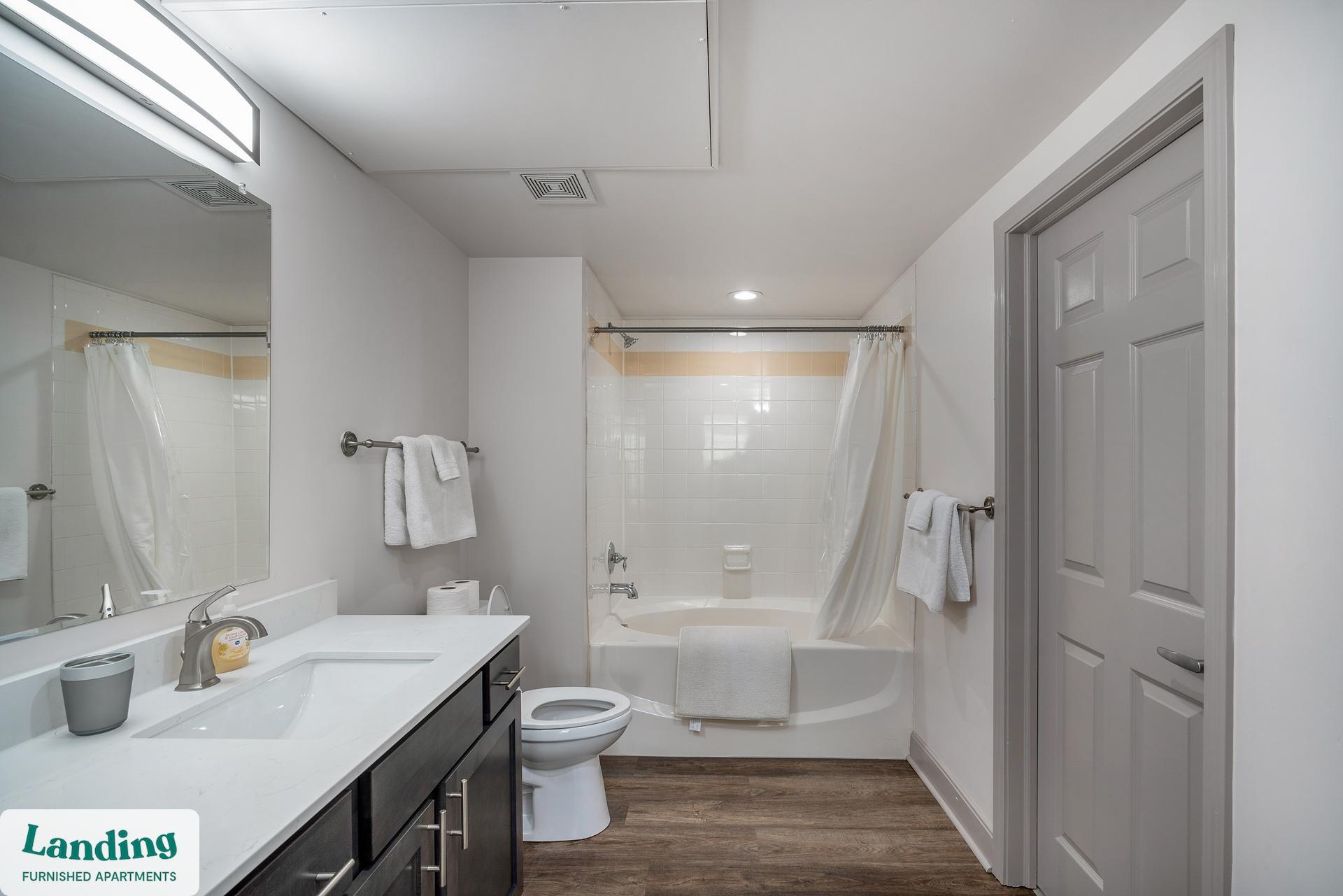 Building Photo - 3010 Eden Ave