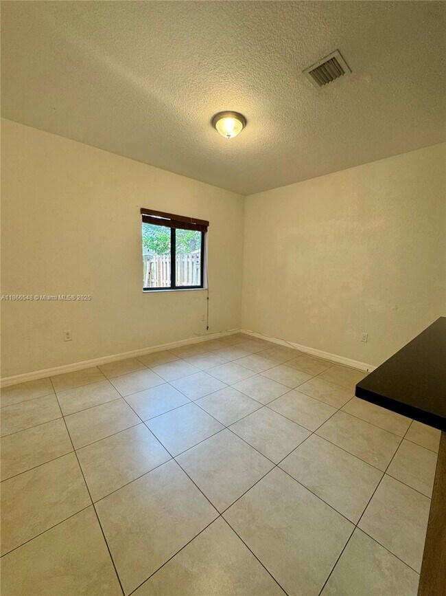Building Photo - 16319 SW 44th Terrace