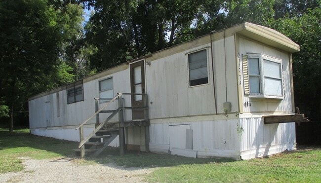 Primary Photo - 2113 Brantley Rd