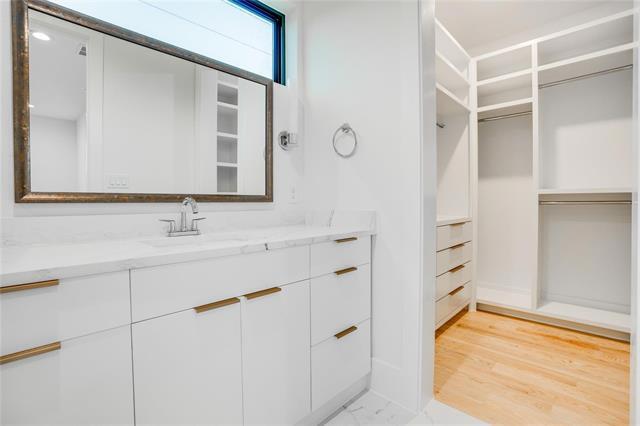 Building Photo - 3321 Walchard Ct