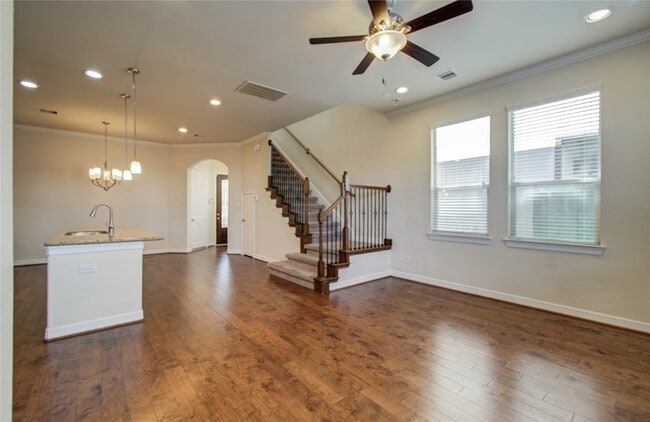 Building Photo - 10804 Brittmoore Oaks Pl