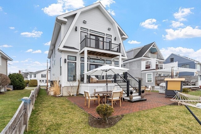 Building Photo - 16 Fosters Point