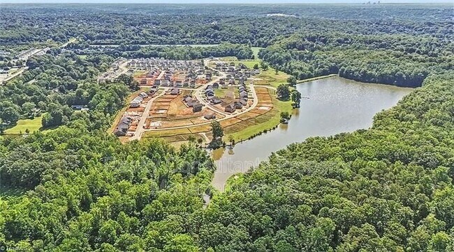 Building Photo - 534 Raspberry Hl Dr