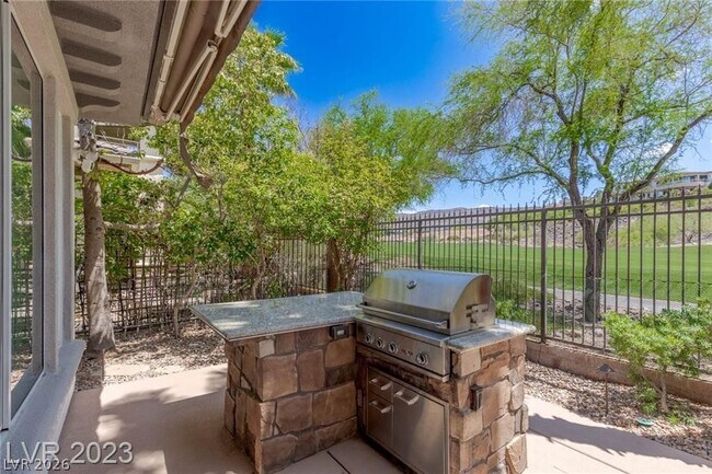 Building Photo - 1447 Foothills Village Dr