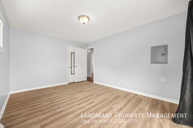Building Photo - 17141 Highland Ave