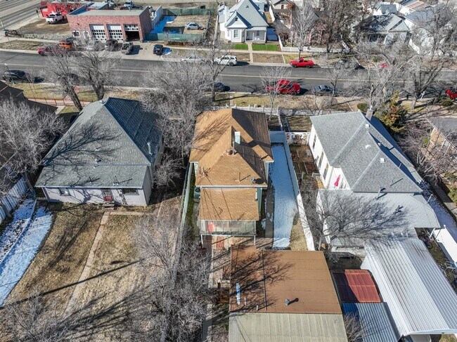 Building Photo - 313 N Mt Vernon Ave