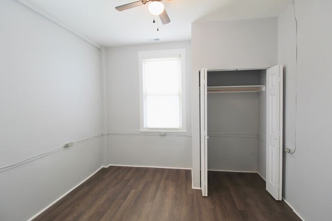 Building Photo - New lower price – Fully Renovated 2 Bed / 1 Bath Apartment in Elkton