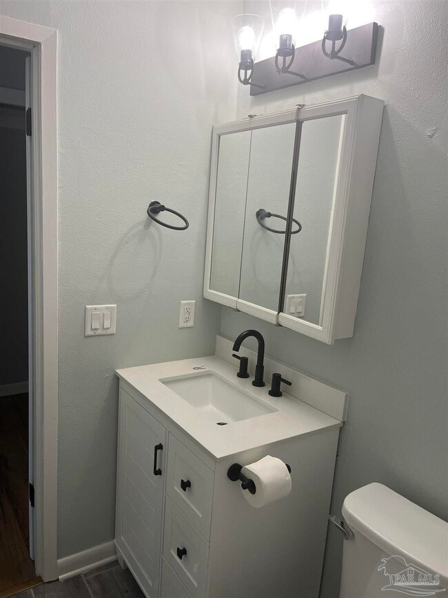 Building Photo - 3238 Santa Rosa Dr