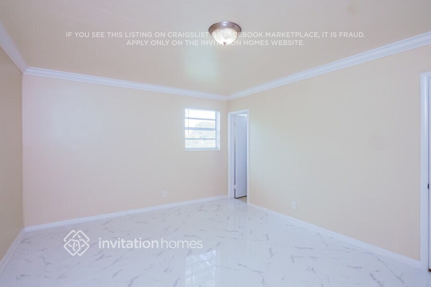 Building Photo - 1270 NW 175th Terrace