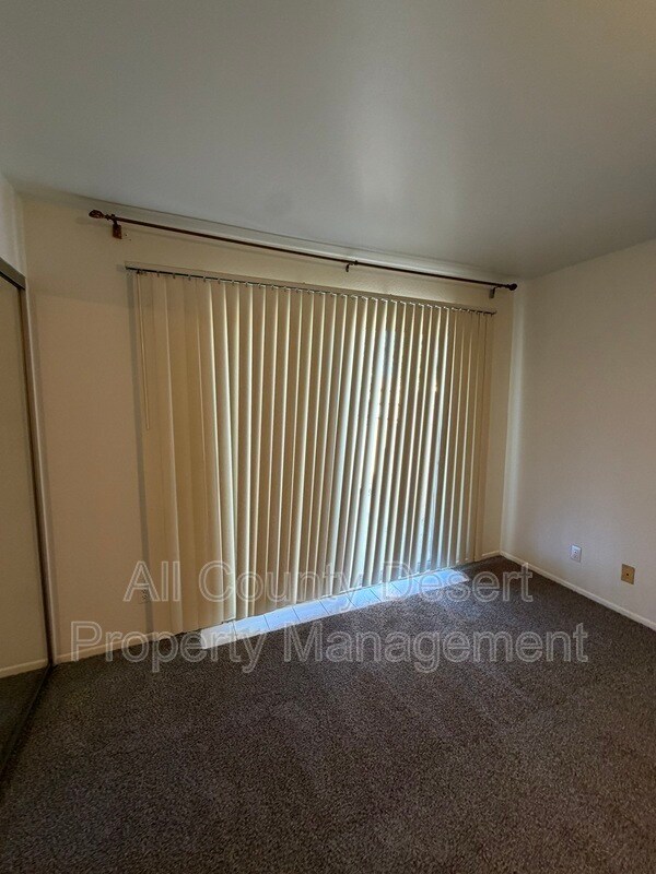 Building Photo - 82092 Cochran Dr