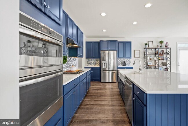 Building Photo - 1025 Forsythia Ln