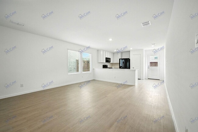 Building Photo - 205 Ashbrook St