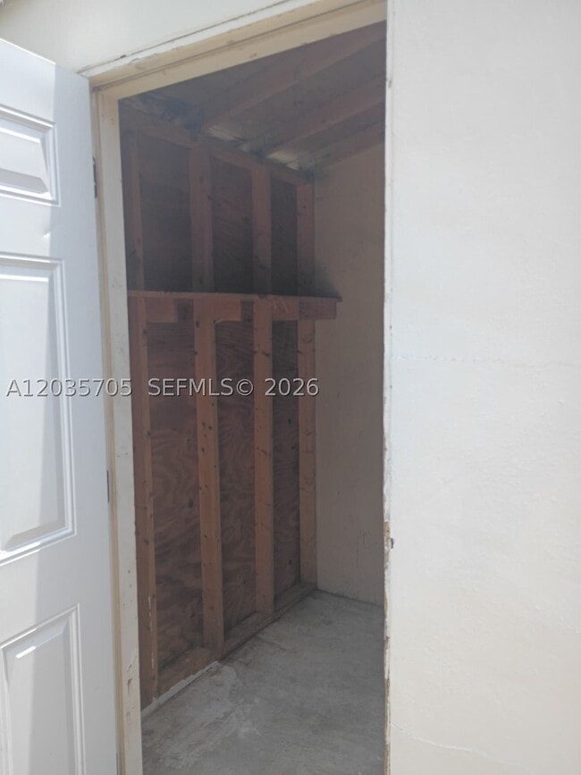 Building Photo - 1101 NW 55th St