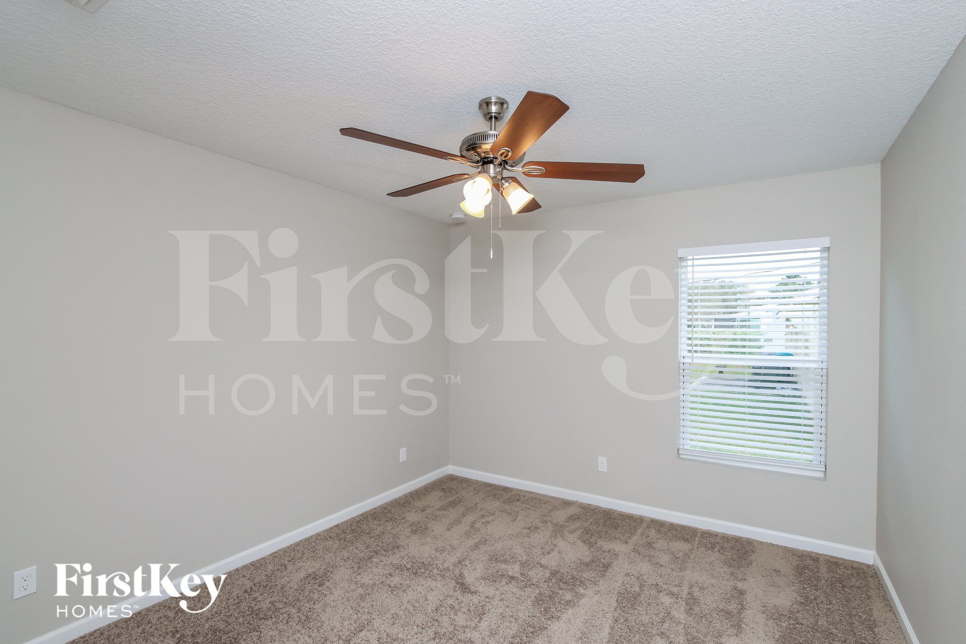 Building Photo - 785 Coconut St SE