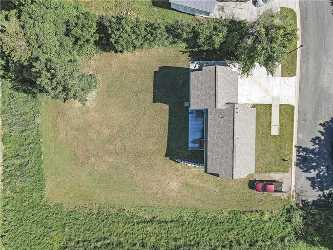 Building Photo - Rare 3 bed 4 bath no upgrade left out! 2 full kitchens, great views, dont miss out!