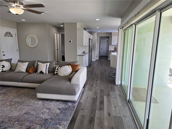 Building Photo - 112 Rowland Rd