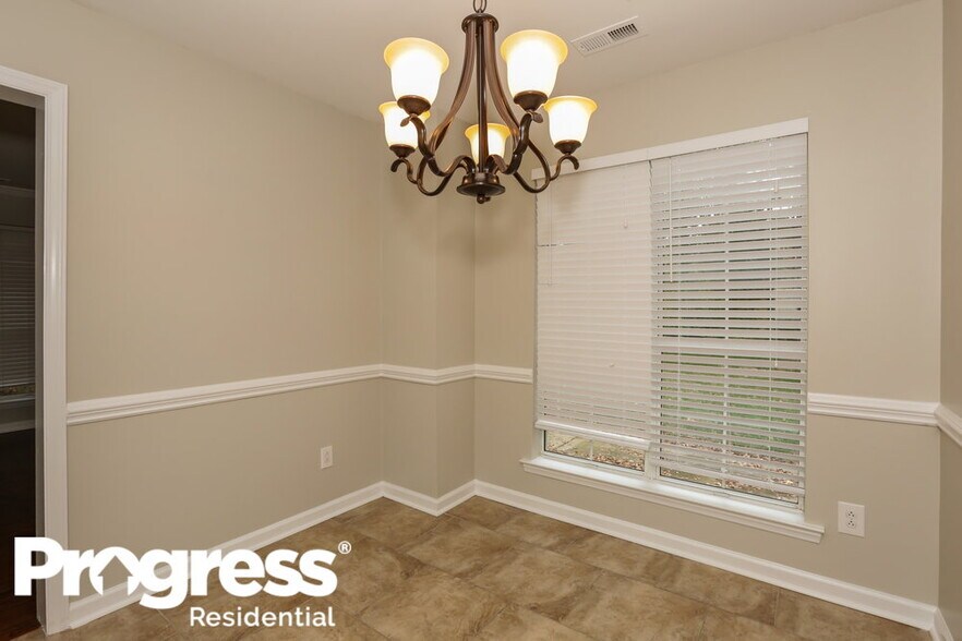 Building Photo - 4012 Mozart Ct