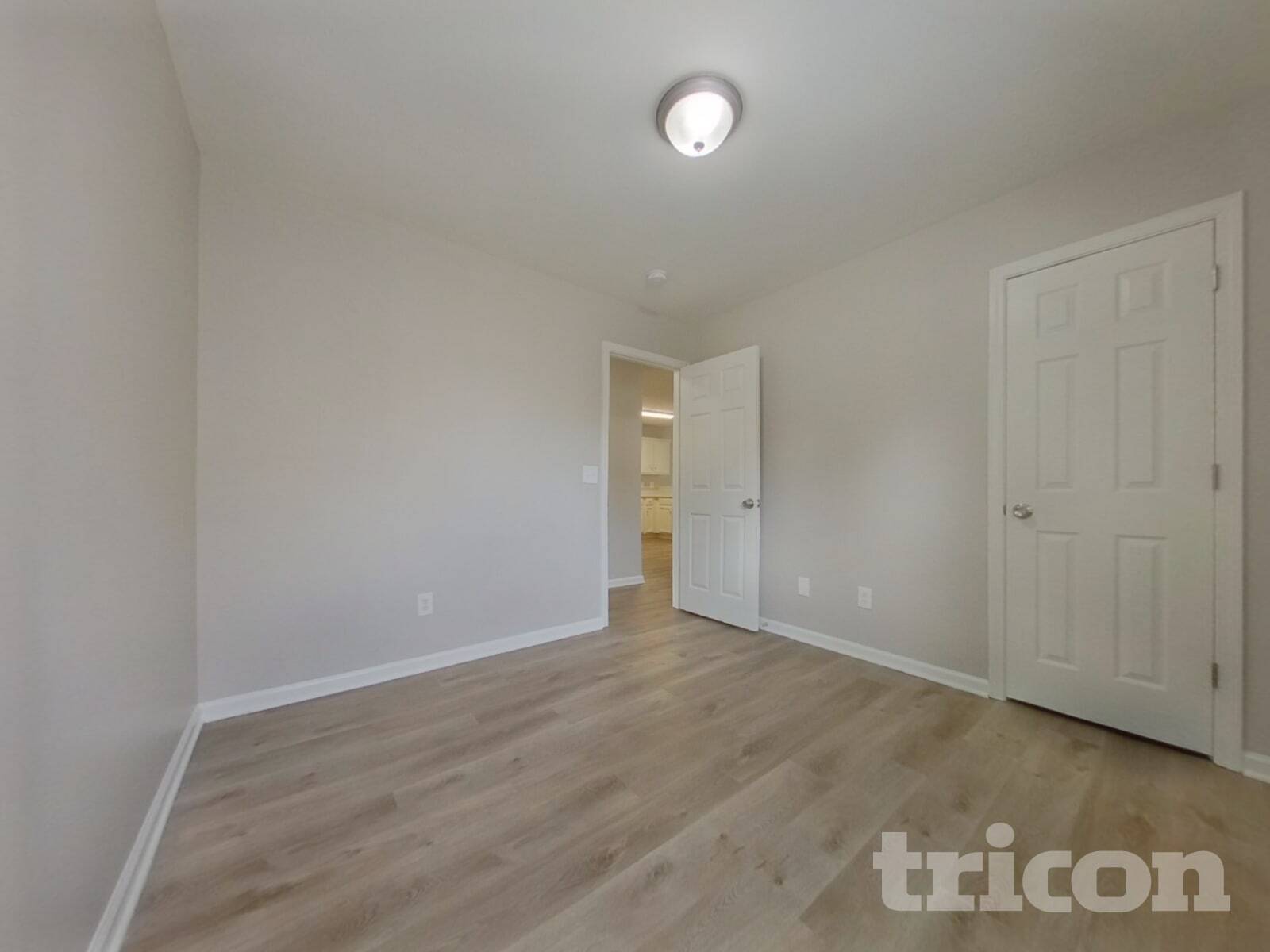 Building Photo - 212 Barnevelder Dr