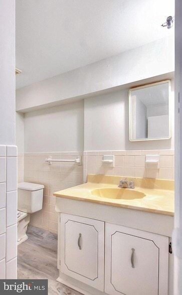 Building Photo - 1756 Park Rd NW