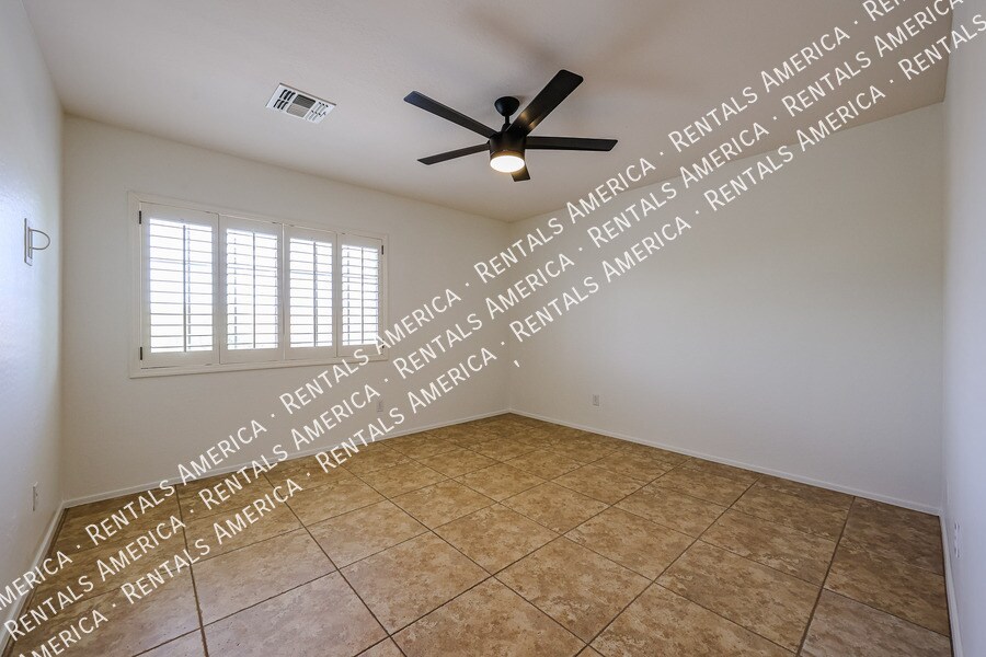 Building Photo - 9827 W Keyser Dr