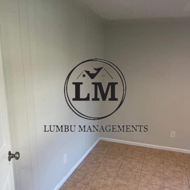 Building Photo - 2649 William Allen Rd