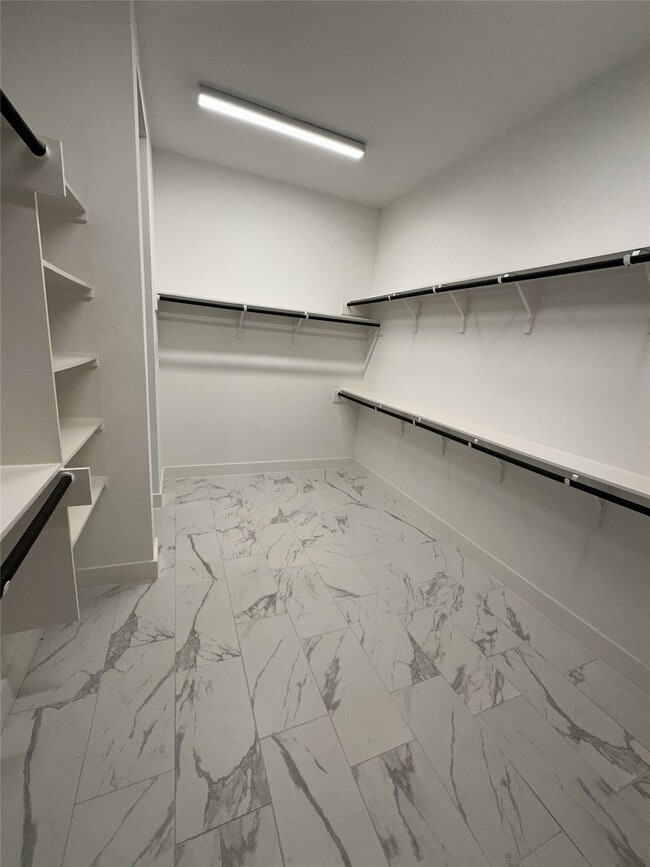 Building Photo - 15107 Prosperous Pl