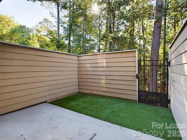 Building Photo - 11457 Dixie Glen Dr