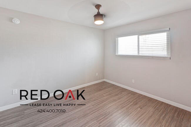 Building Photo - ~1 Month FREE~ Delightful Two Bedroom with...