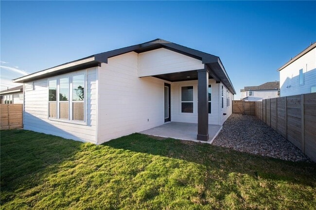 Building Photo - 524 Foresail Rd