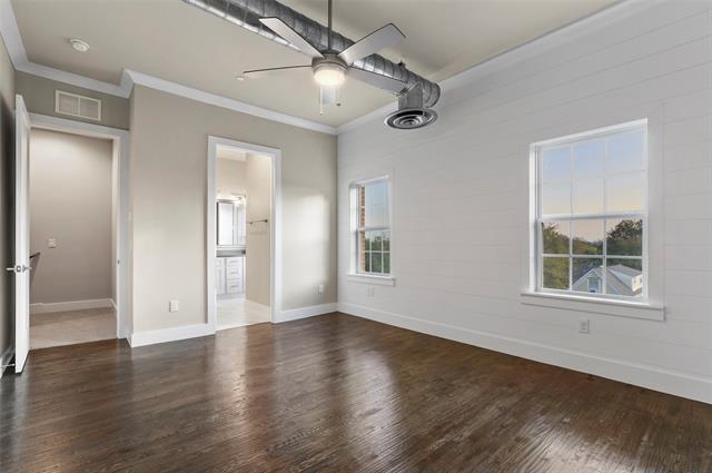 Building Photo - 7186 Birch Mews