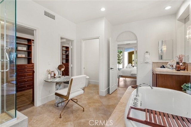 Building Photo - 7 Pacific Winds