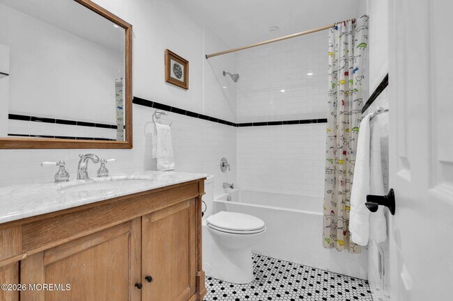 Building Photo - 326 Cutter Ln