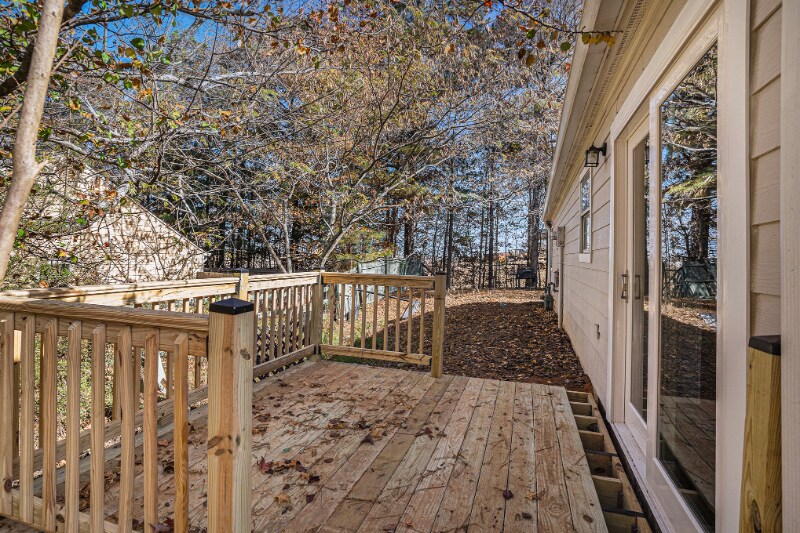 Building Photo - 5472 Glen Haven Dr