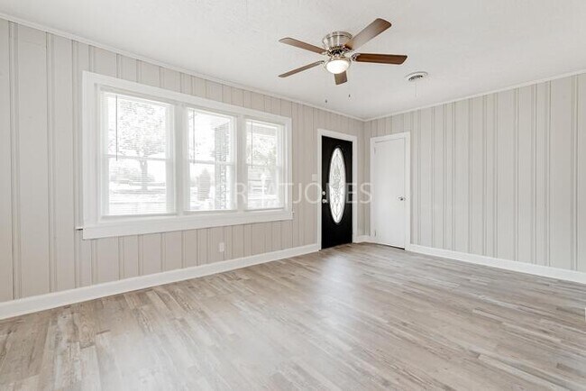 Building Photo - NOW OFFERING HALF OFF THE FIRST FULL MONTH...