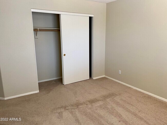 Building Photo - 3551 S Larkspur Way