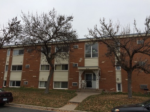 Building Photo - 804 6th St NW