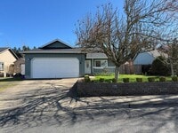 Building Photo - 692 N 1st St